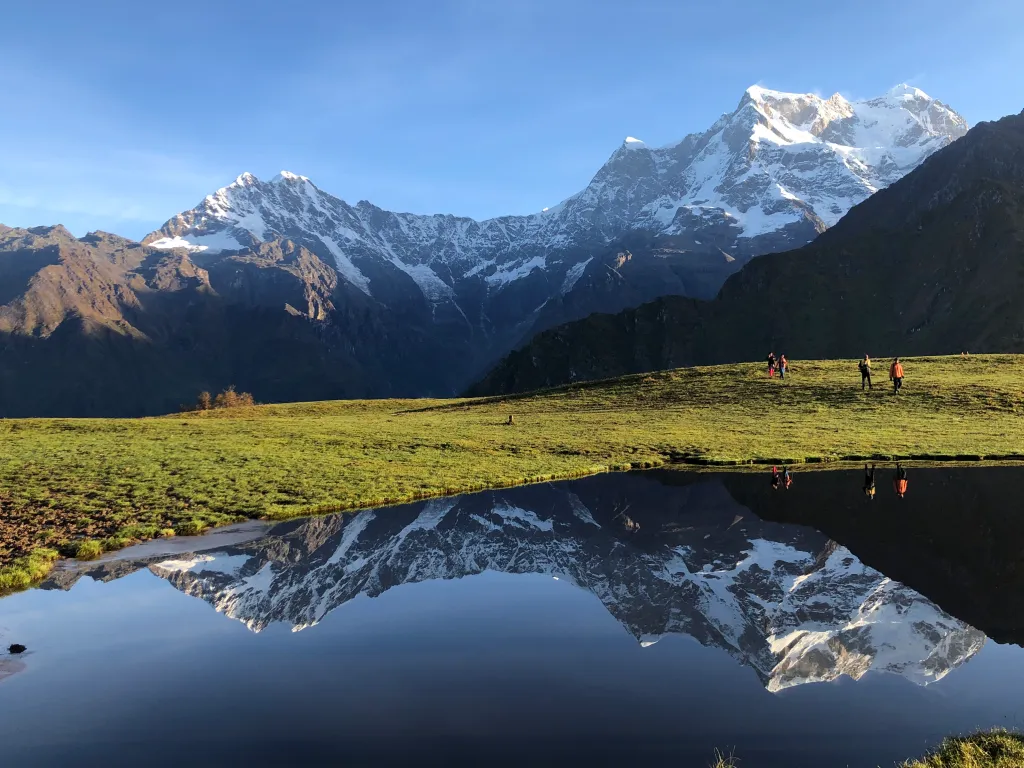 madmaheshwar tour package  group